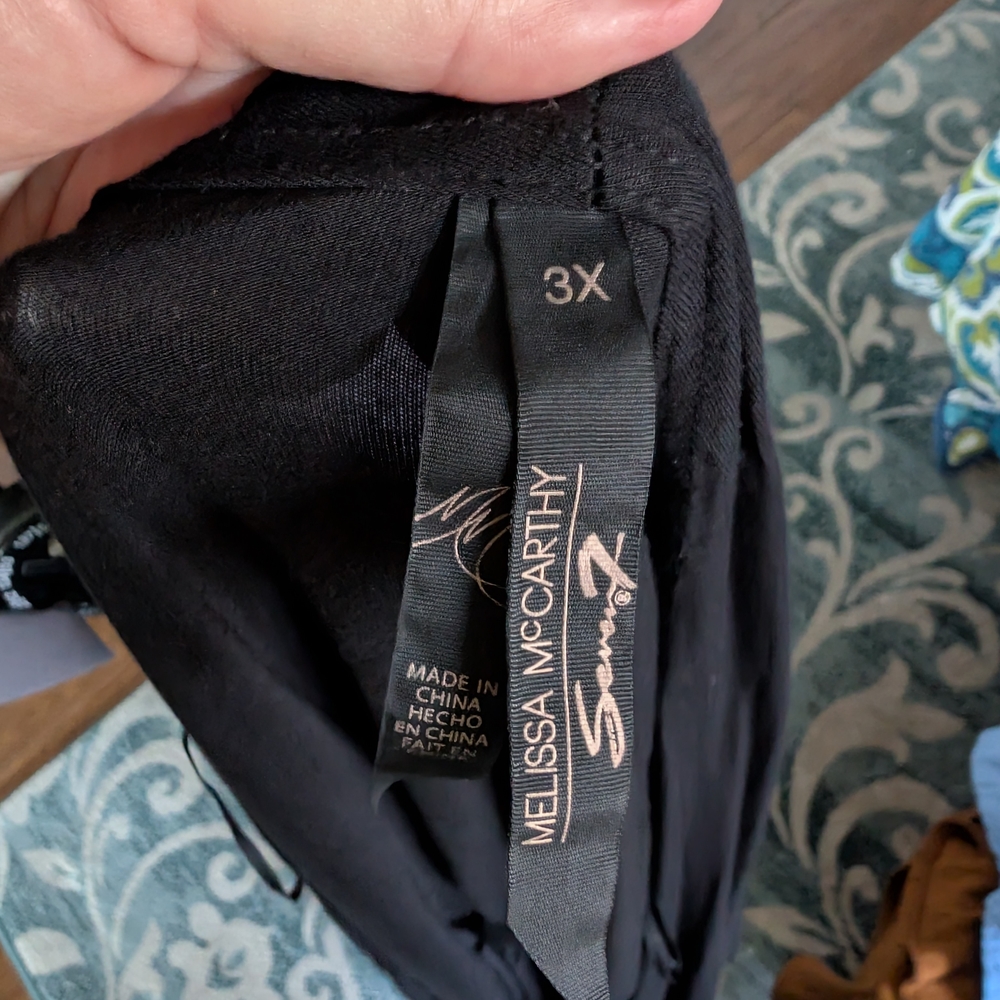 Melissa McCarthy Black Wrap Top with Tie Waist - Picture 3 of 3